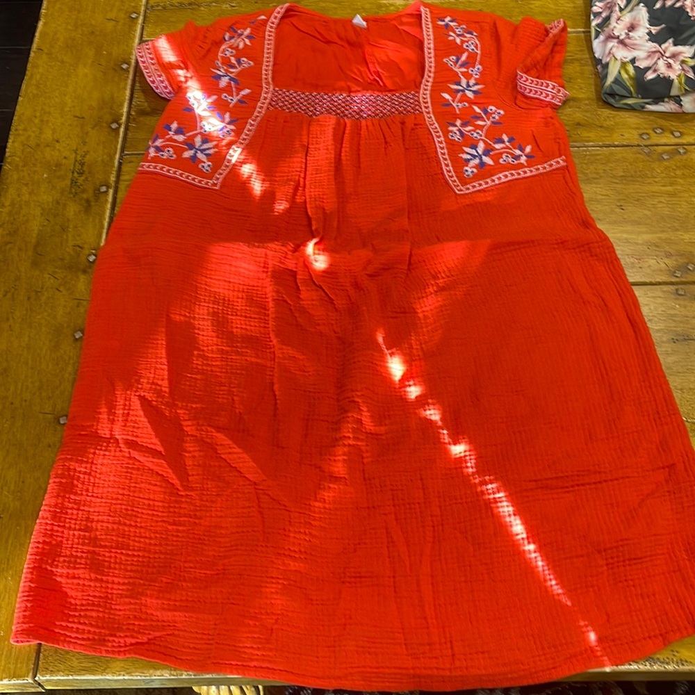 NWOT adorable Dress.